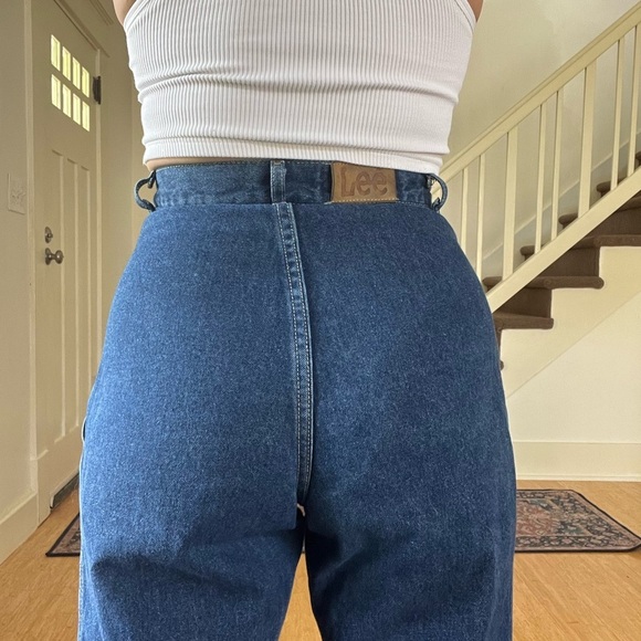 VINTAGE Lee Super High Rise Pleated Yoke Jeans Size 4 - Picture 3 of 15